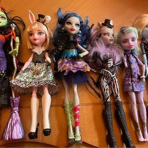 Monster High Doll Lot of 14